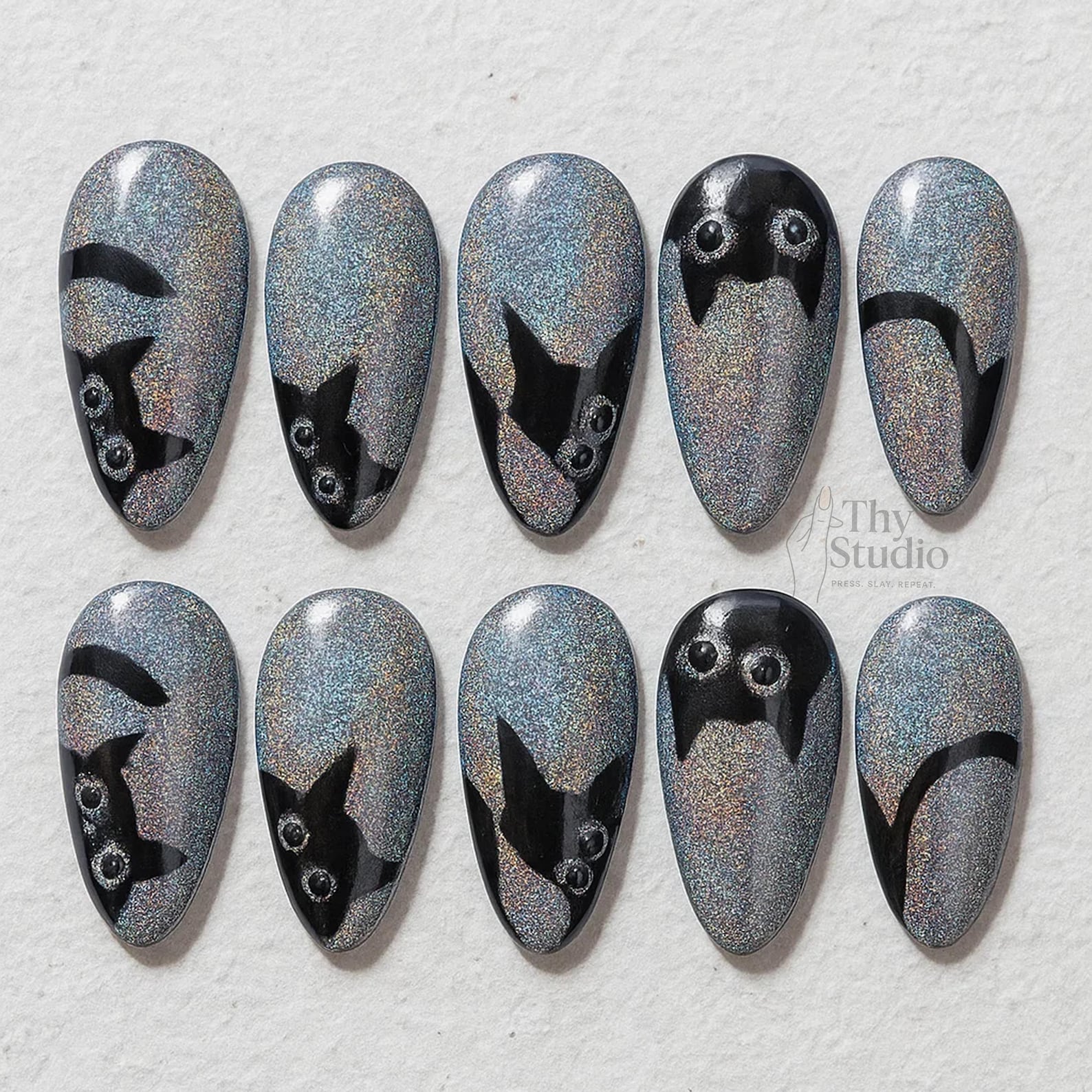 Black Holographic Cat Eye Silhouette Press On Nails