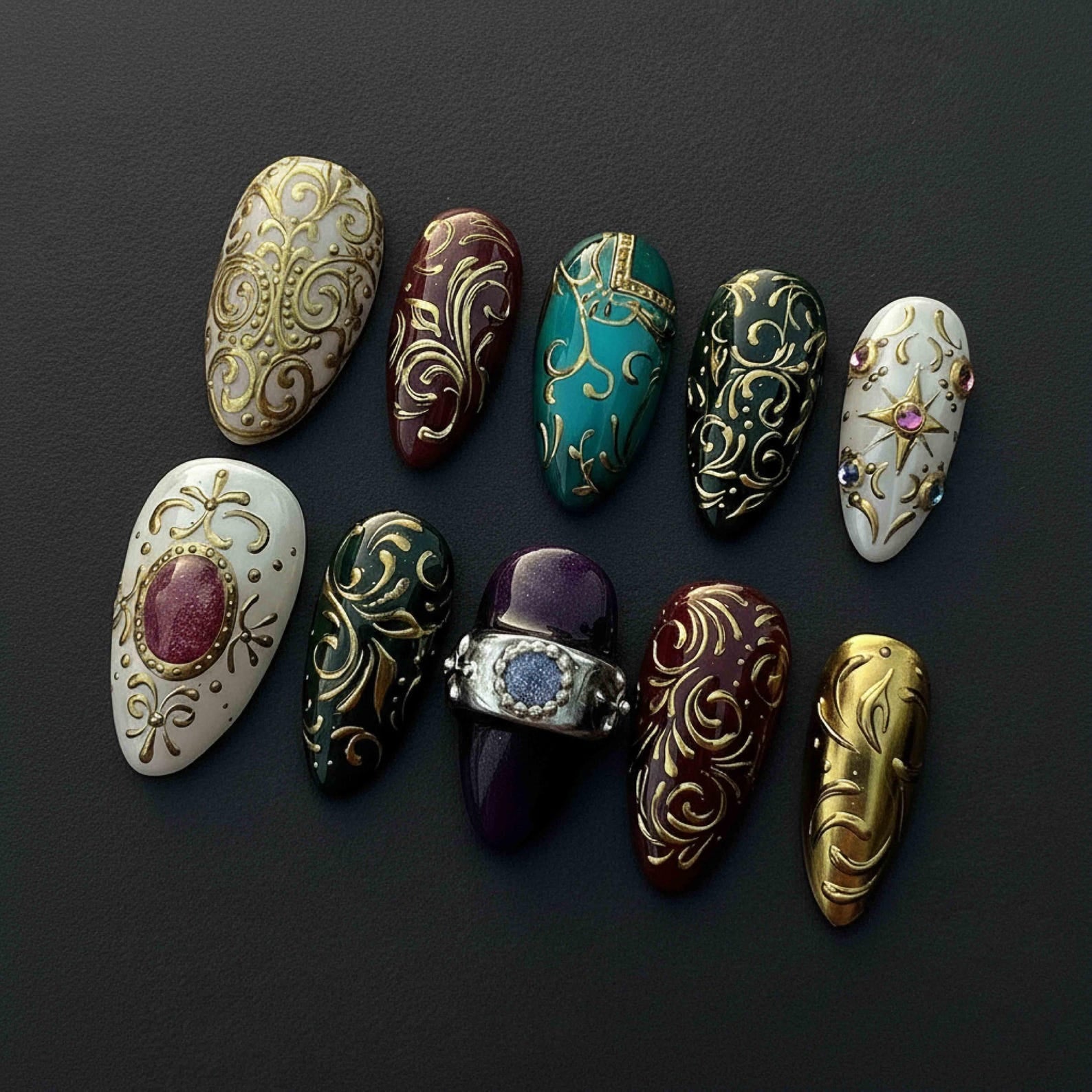 Gold Embossed Jewel Royal Press On Nails