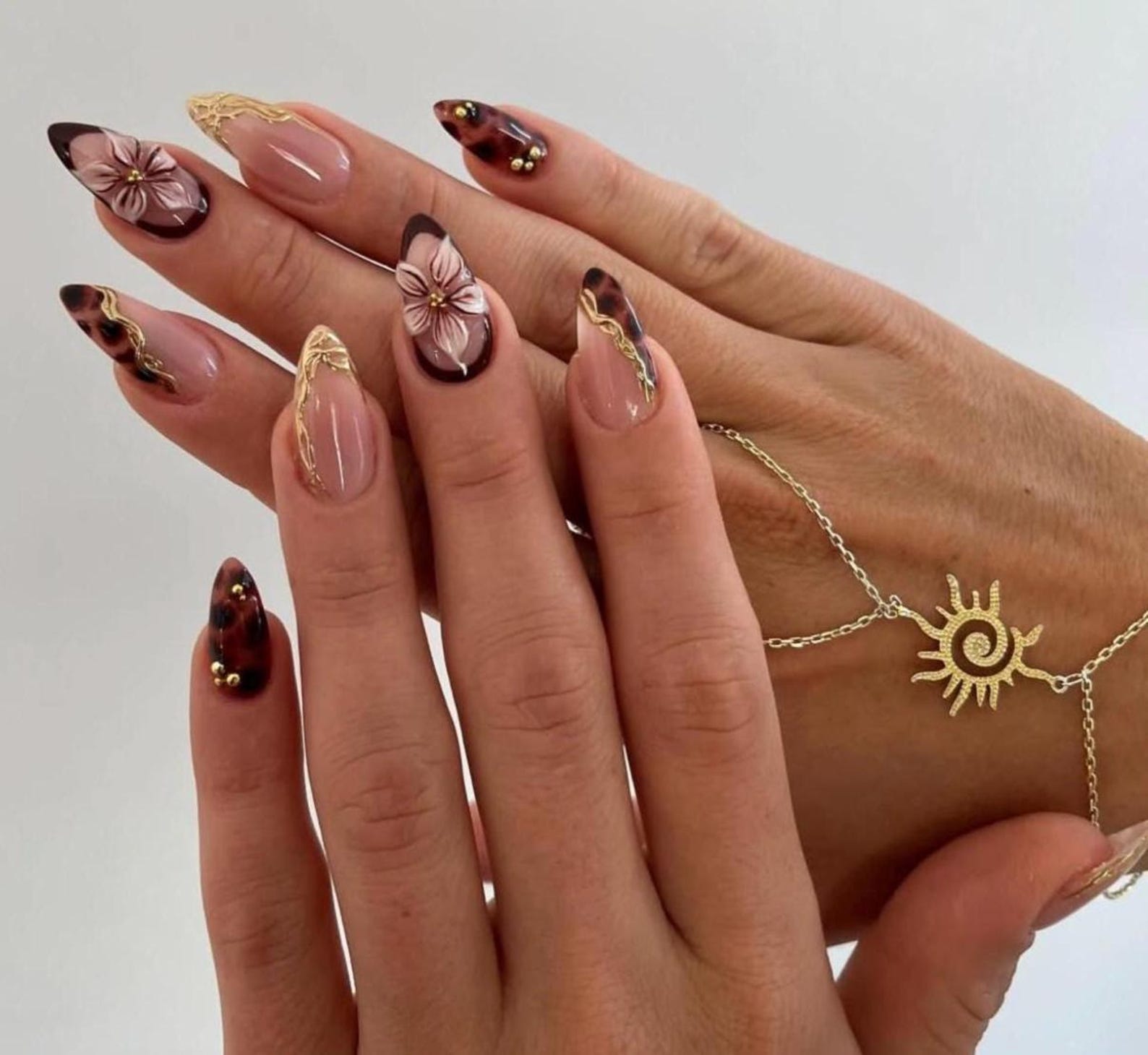 Amber Tortoise Floral Glossy Elegant Press On Nails