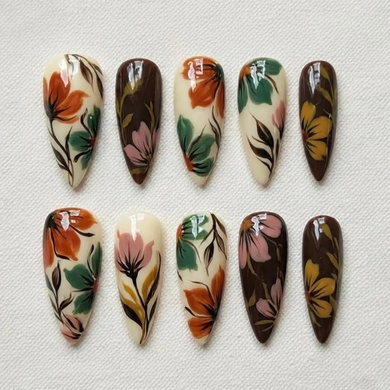 Brown Floral Elegant Soft Natural Press On Nails