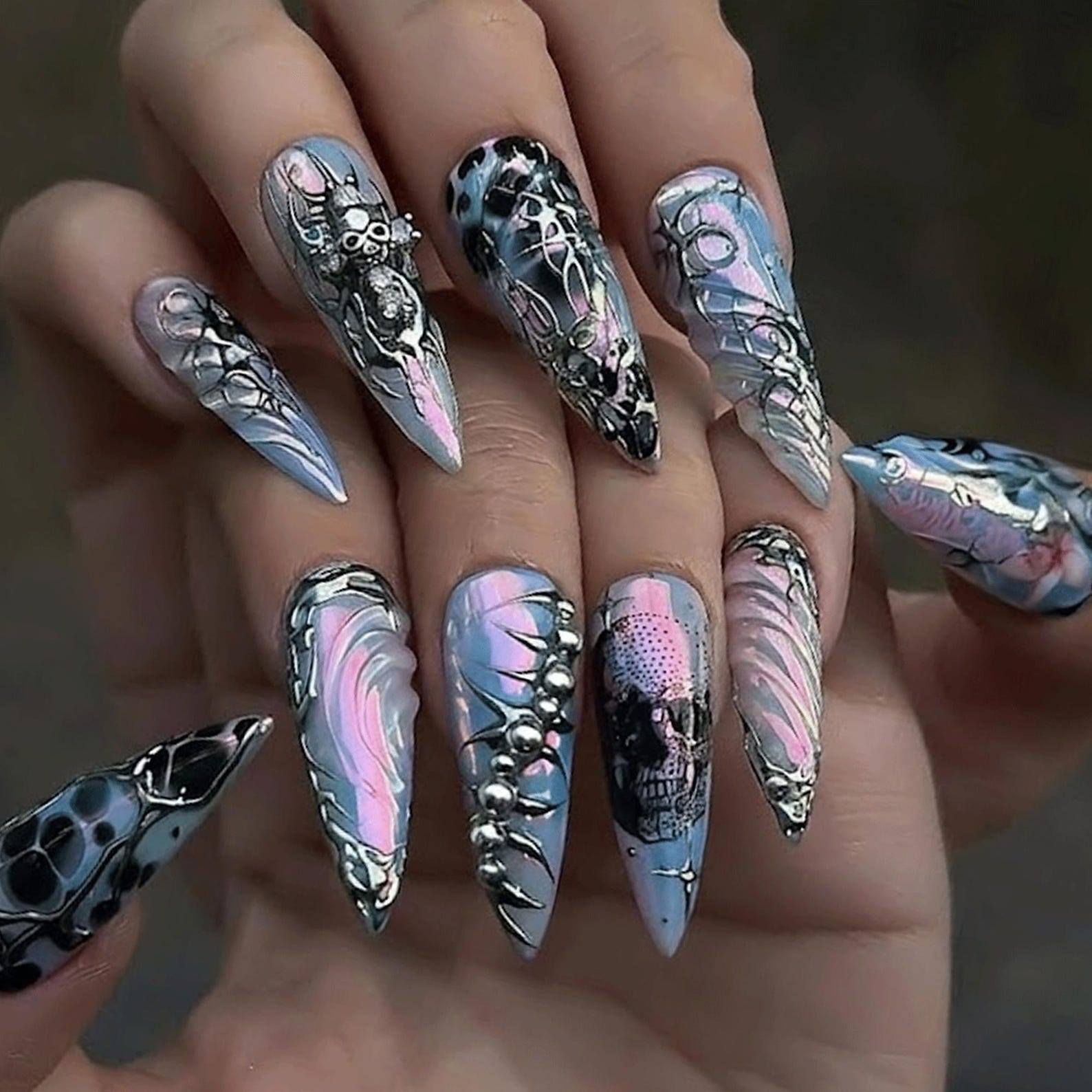 Pastel Grunge Chrome Skull Abstract 3D Press On Nails