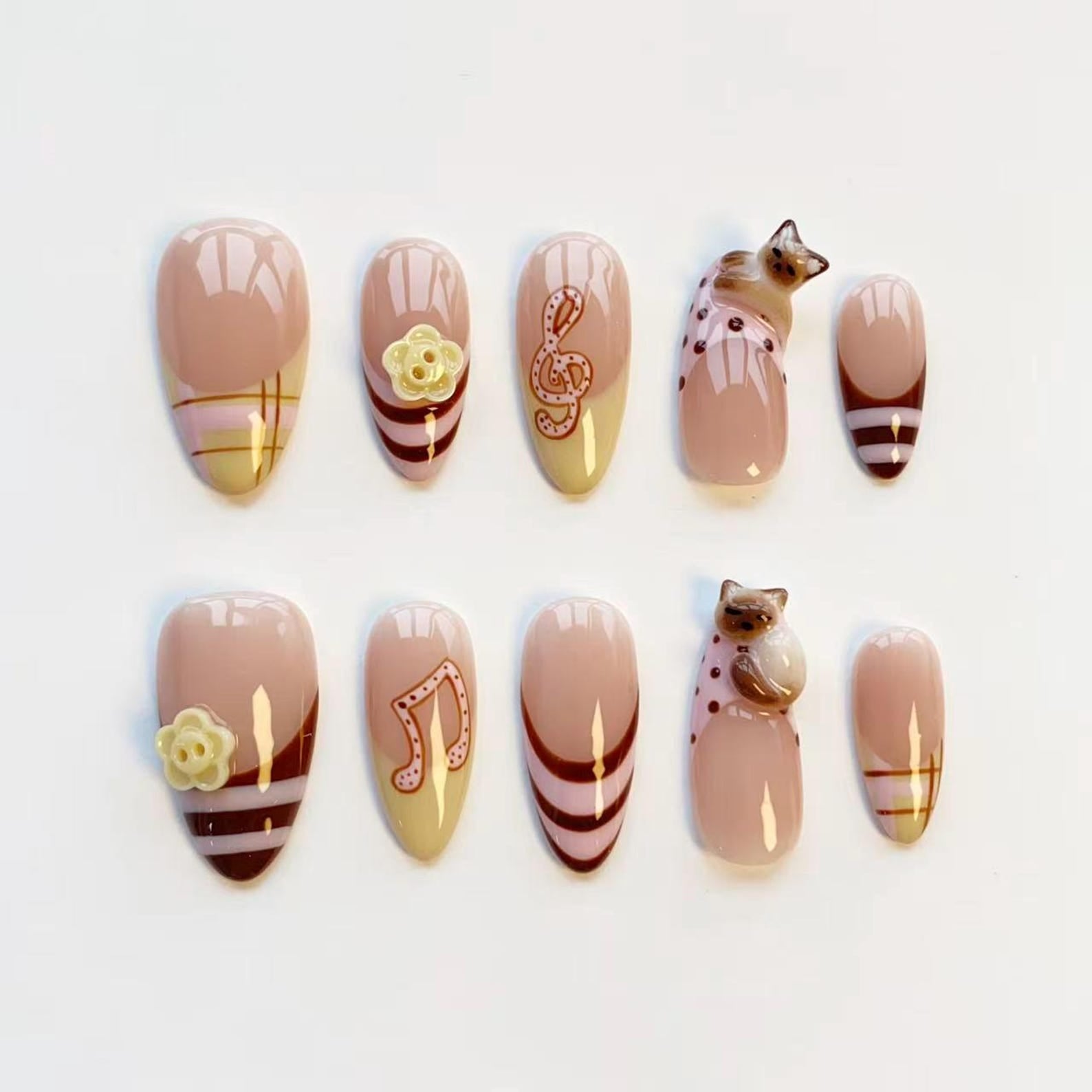 Elegant Pearl French Tip Floral Press On Nails