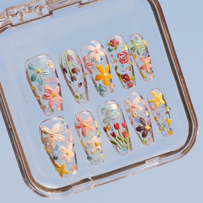 Delicate Transparent Art Medium Coffin Press On Nails