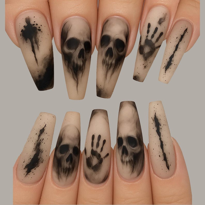 Haunted Ghost Skull 3D Spooky Gothic Press On Nails