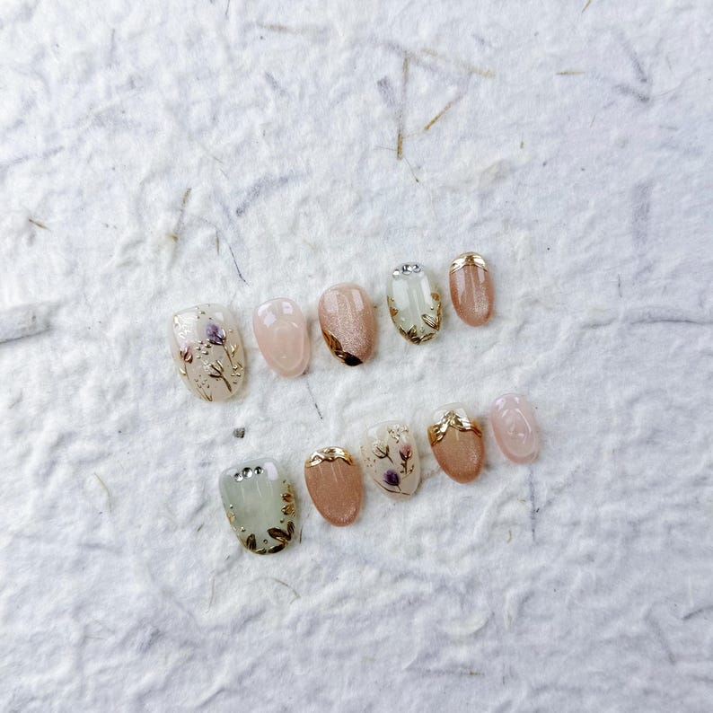 Soft Pink Short Oval Press On Nails