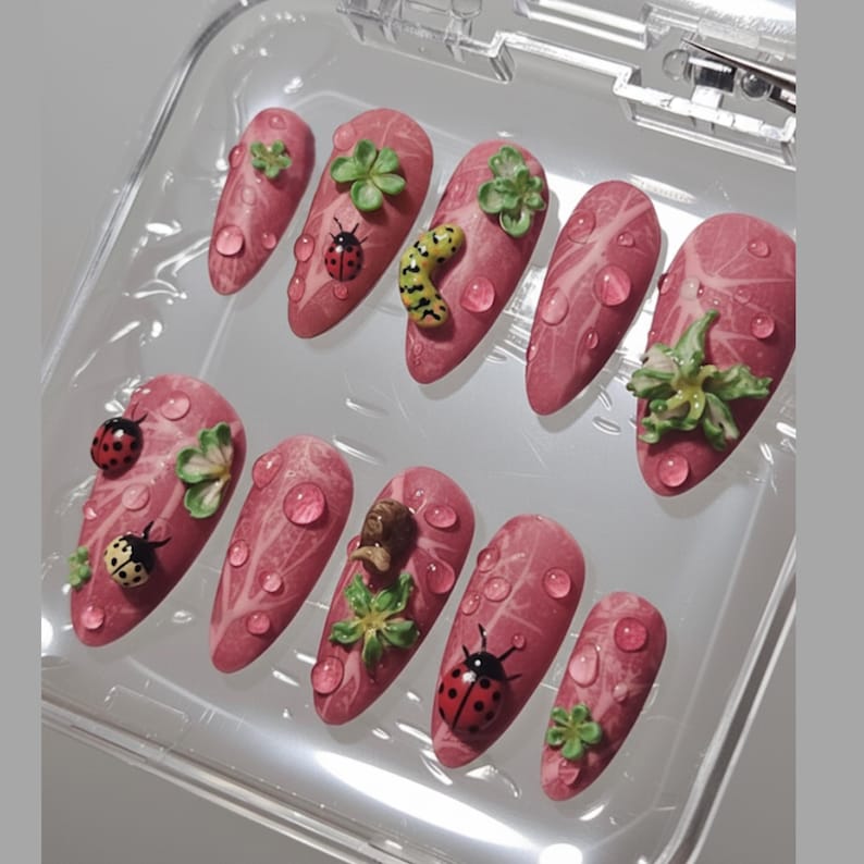 Garden Insect 3D Botanical Medium Almond Press On Nails