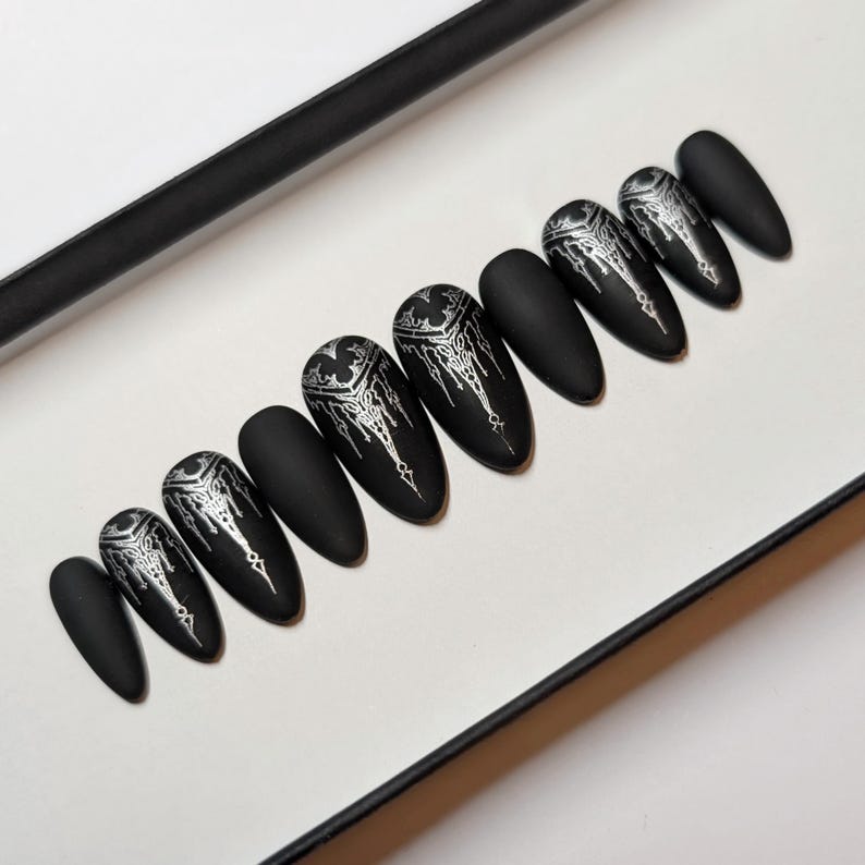 Matte Black Silver Accent Press On Nails