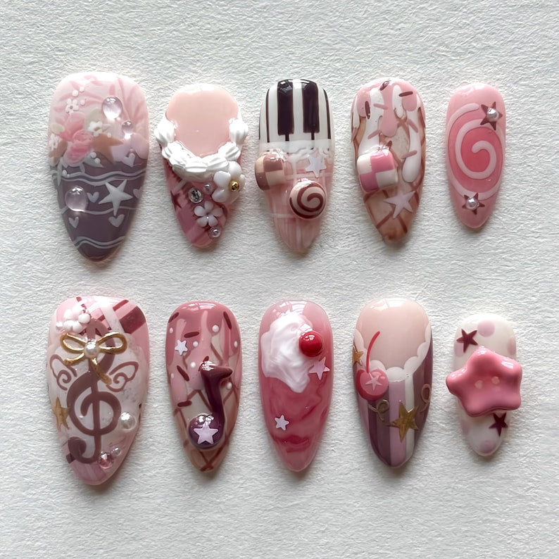 Kawaii Sweet Music Piano Notes Retro 3D Press On Nails