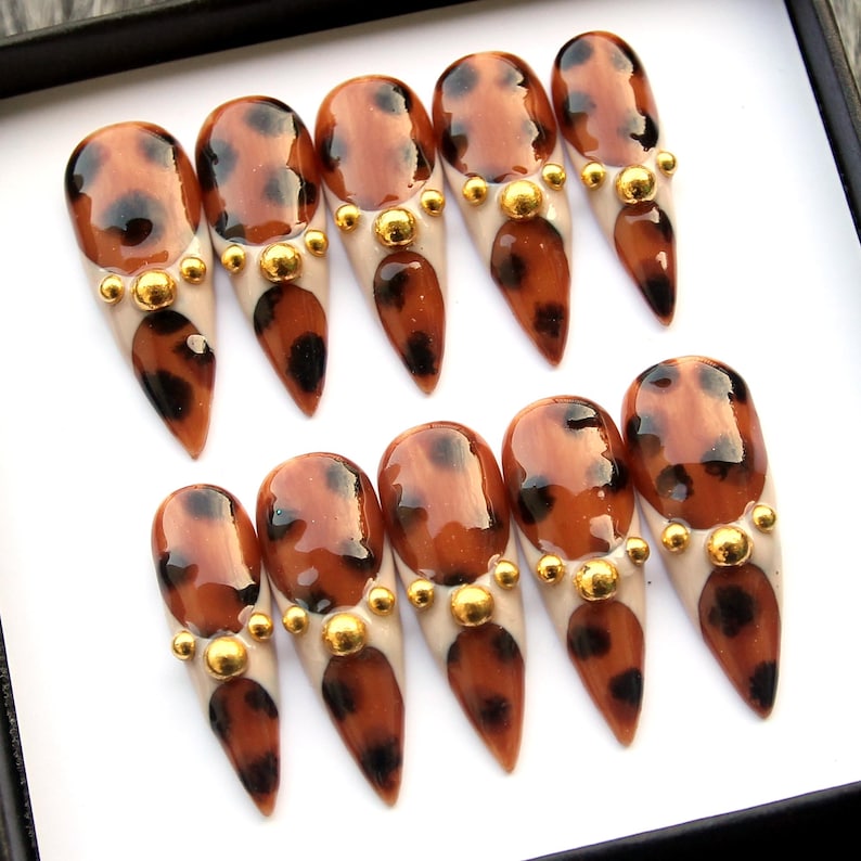 Regal Holiday Elegance Press On Nails