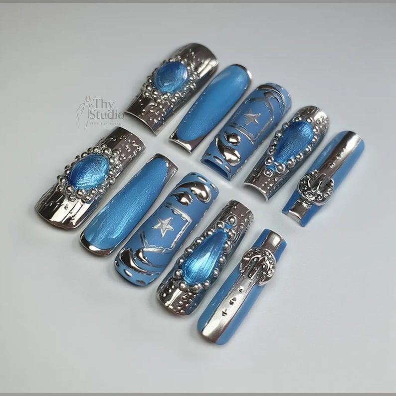 Blue Chrome With Silver Studs Press On Nails