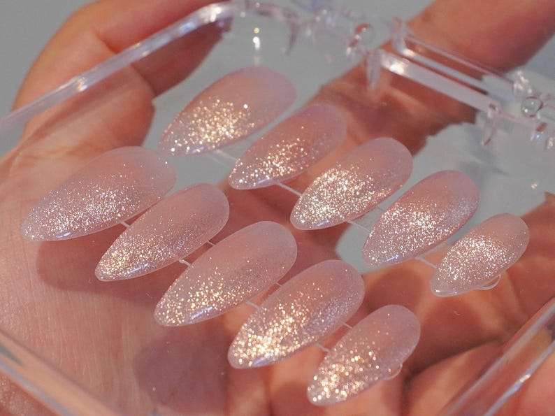 Sparkling Pink Cat Eye Press On Nails