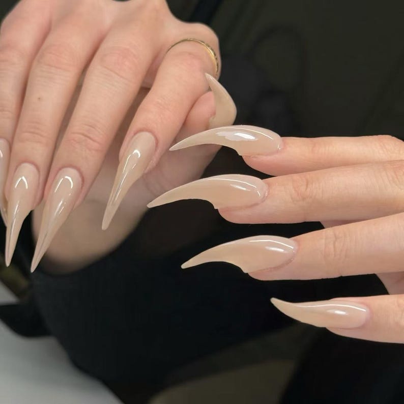 Demonic Claw Dark Fantasy Edge Press On Nails