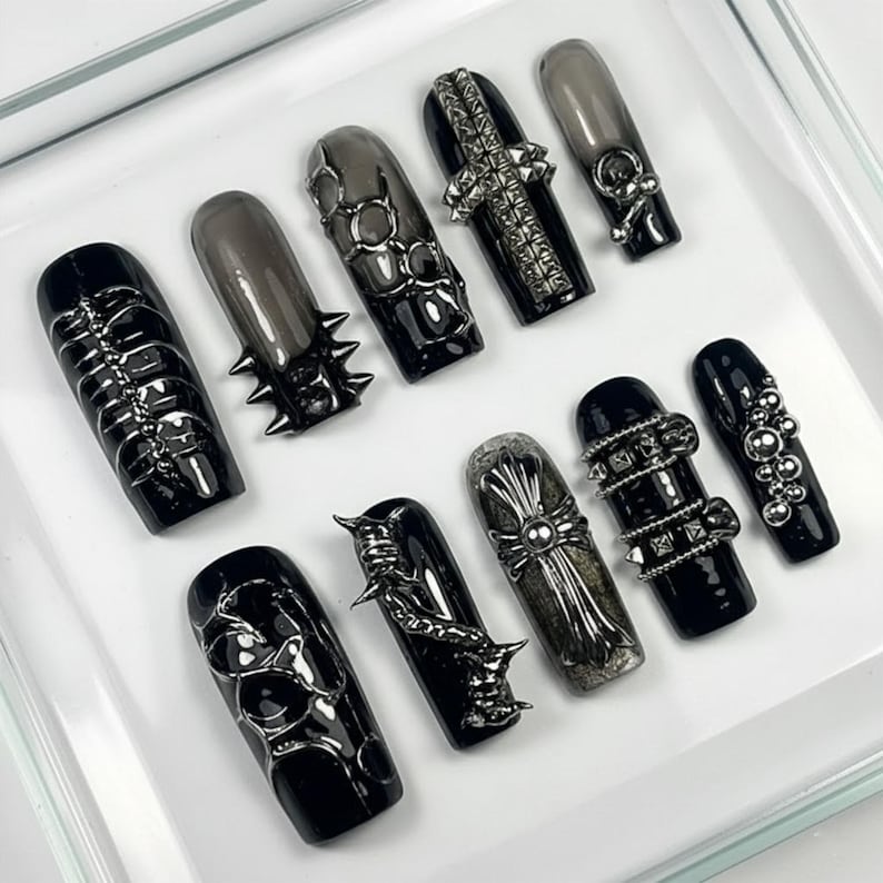 Black Chrome Chain Spike Gothic Punk Press On Nails