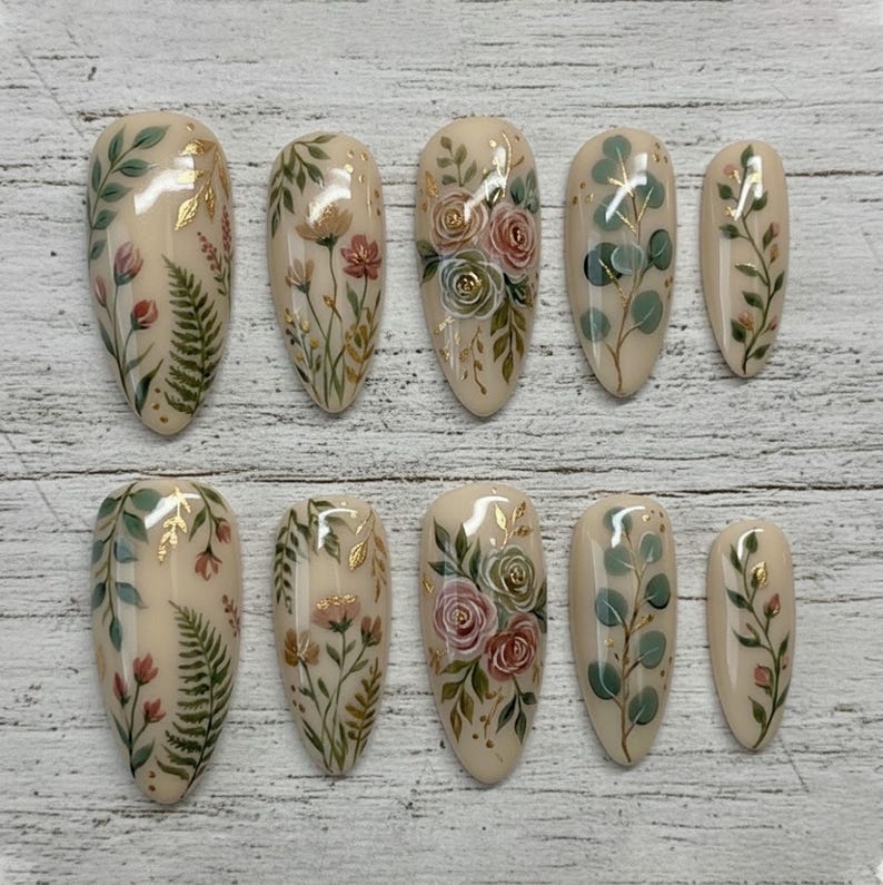 Vintage Botanical Garden Rose Gold Oval Press On Nails