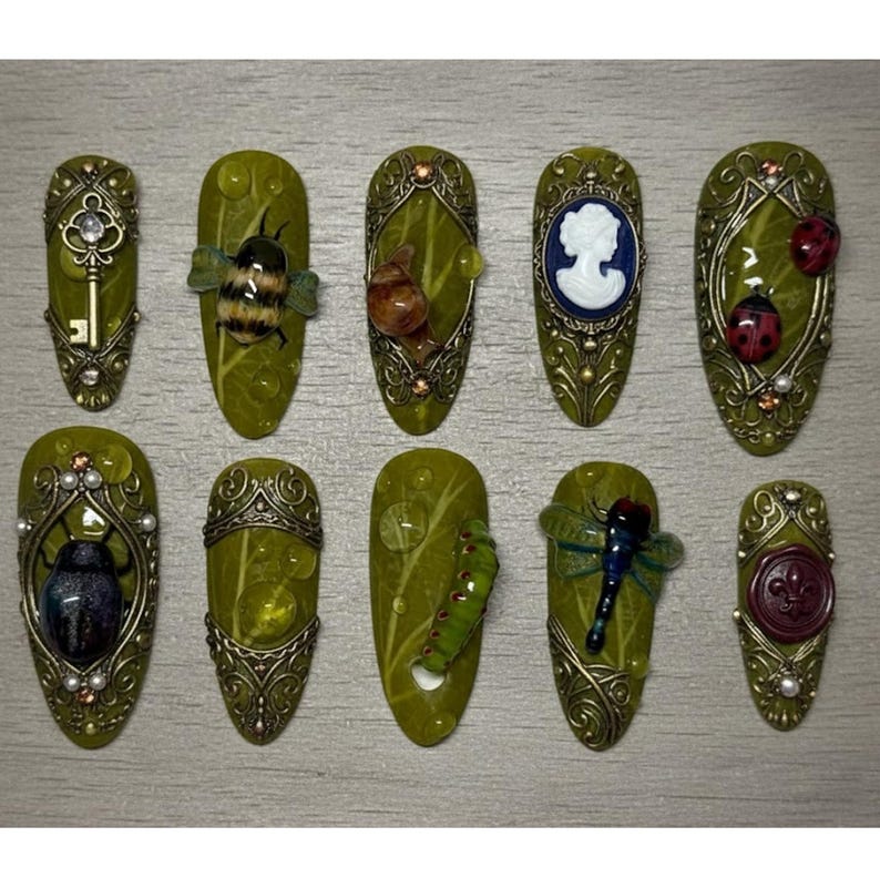 Vintage Cottagecore Insect Garden Press On Nails