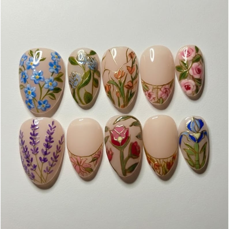 Classic Vintage Floral Garden Elegant Press On Nails