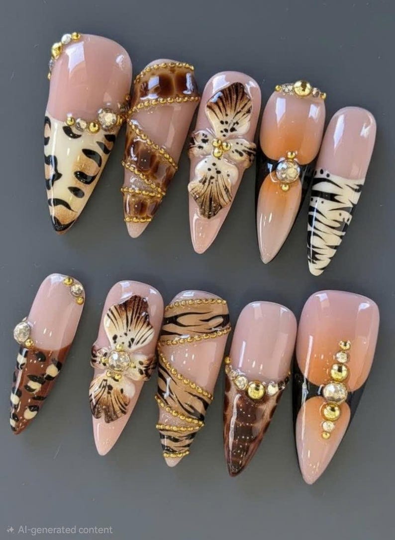 Golden Nature Chic Press On Nails