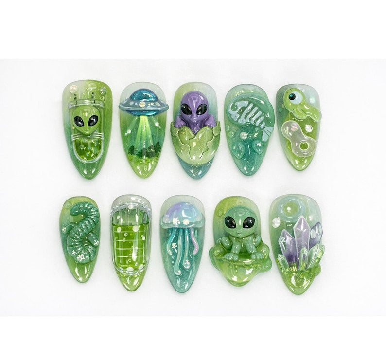 Kawaii Alien Green Cosmic 3D Press On Nails