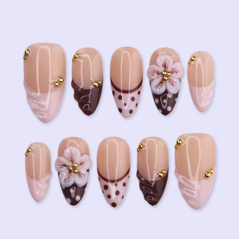 Chocolate Brown Retro Floral Elegant Press On Nails