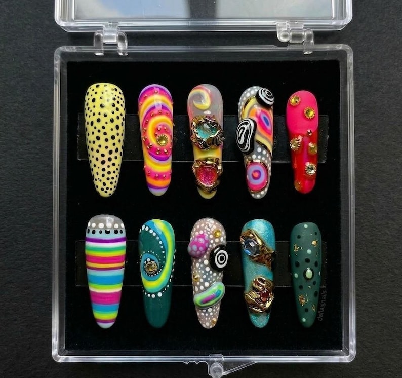 Trippy Neon Psychedelic Abstract Press On Nails