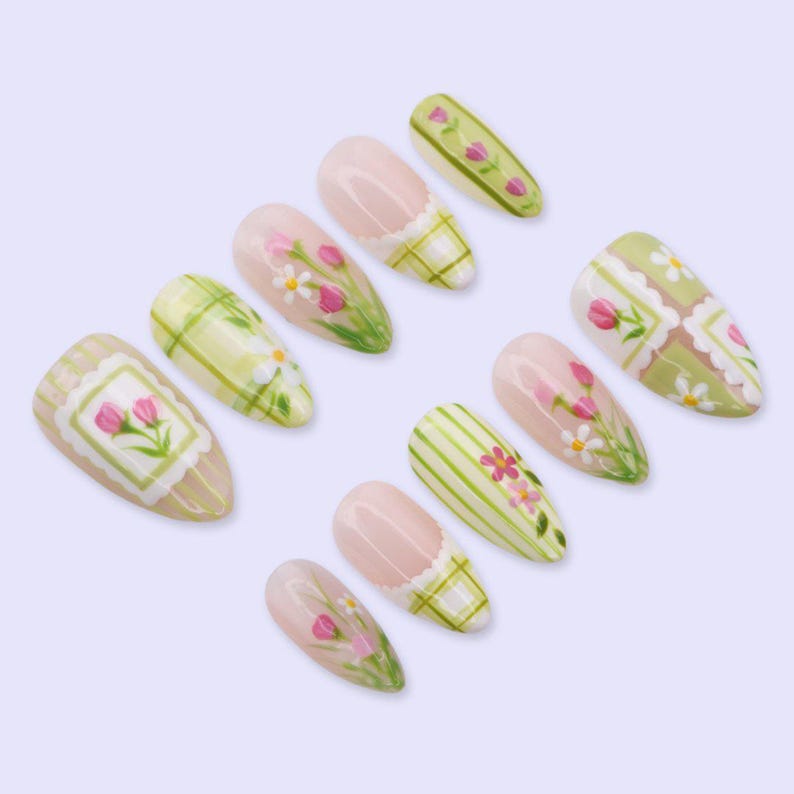 Green Floral Plaid Cottagecore Botanical Press On Nails