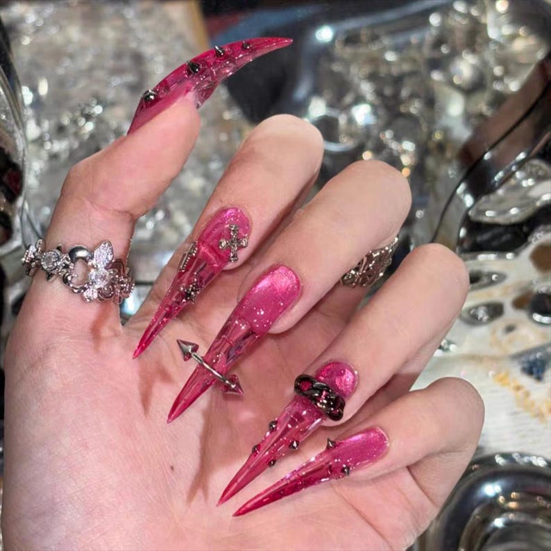 Raw Scratch Claw Feral Edge Press On Nails