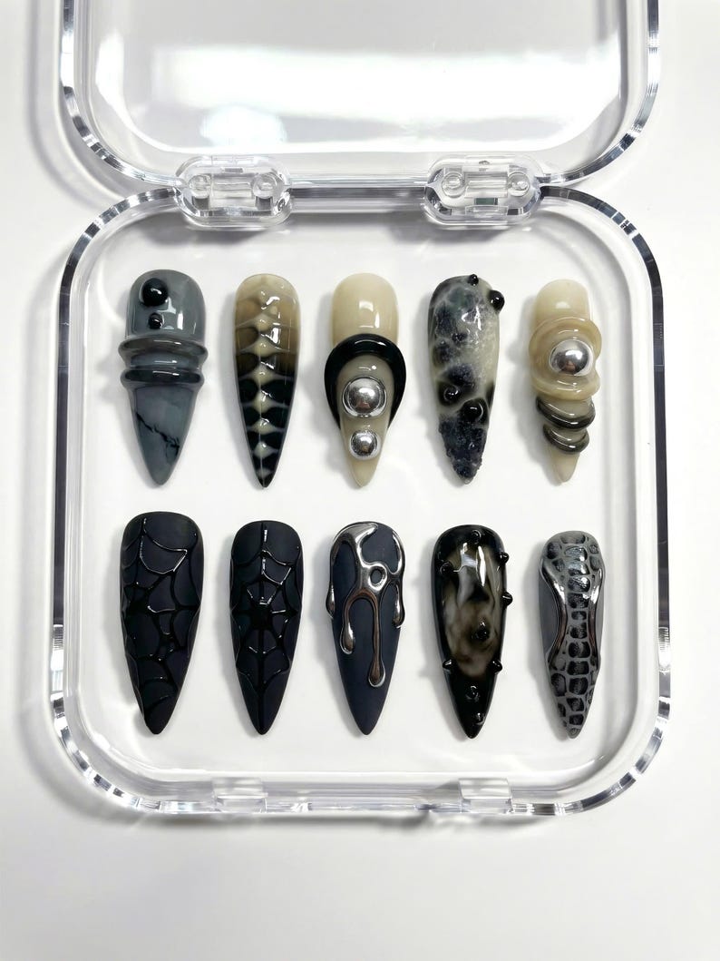 Liquid Chrome Futuristic Alien Aura Press On Nails