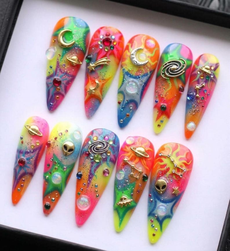 Trippy Rainbow Cosmic Galaxy Press On Nails