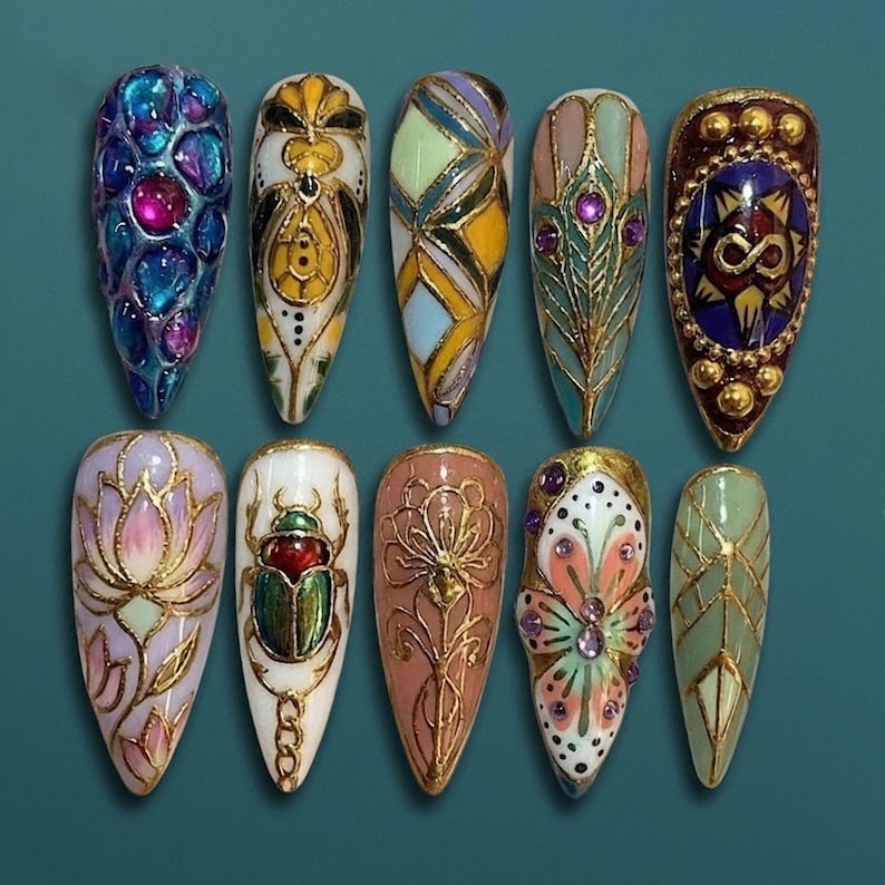 Royal Gold Mystic Scarab Luxury Press On Nails