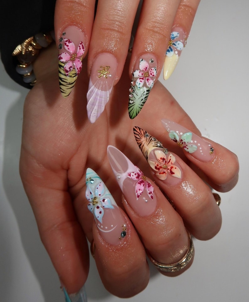 Natural Harmony Press On Nails