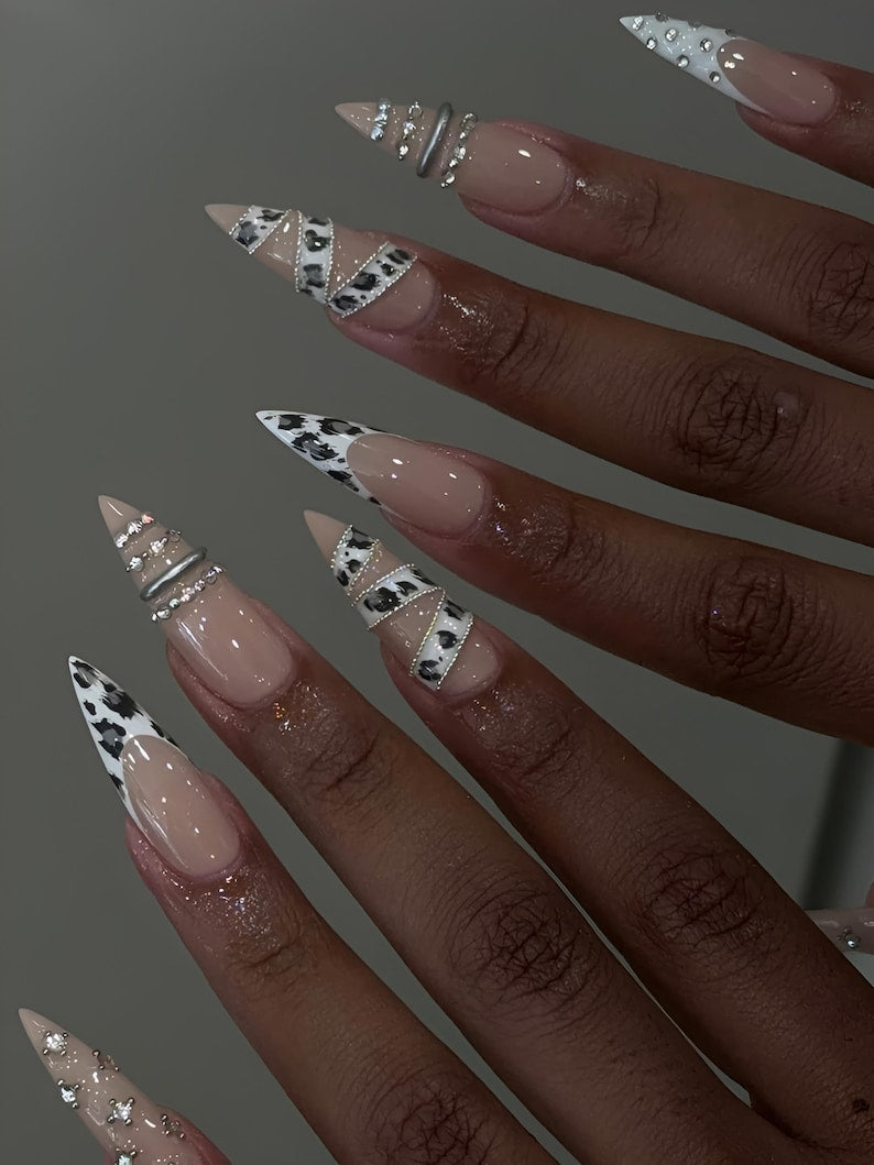 Dark Gothic Spiderweb Press On Nails