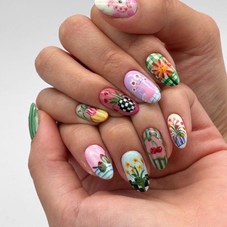 Vintage Tulip Cottagecore Press On Nails