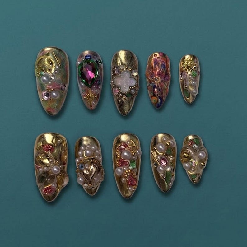 Royal Baroque Gold Ornamental Luxury Press On Nails