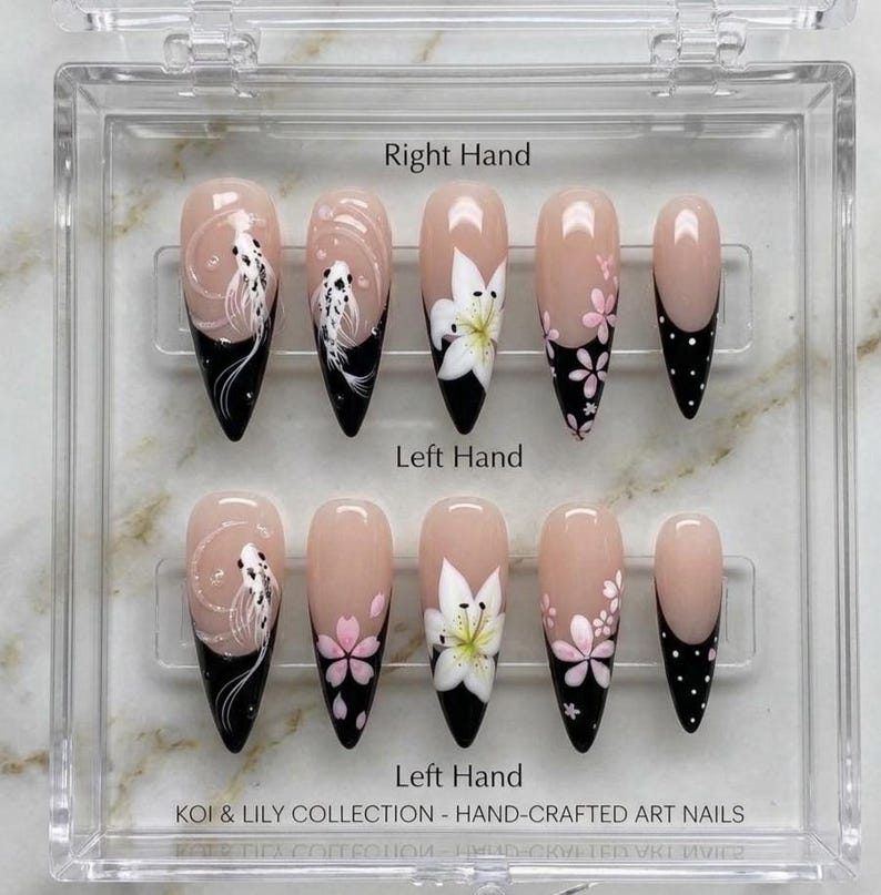 Elegant Lily Pond Press On Nails