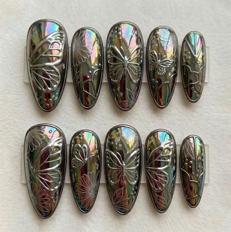 Dramatic Enchanted Gothic Press On Nails