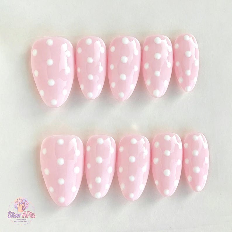 Enchanted Crystal Seahorse Press On Nails
