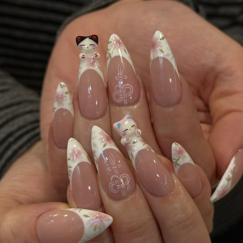 Cute Blossom French Tip Press On Nails