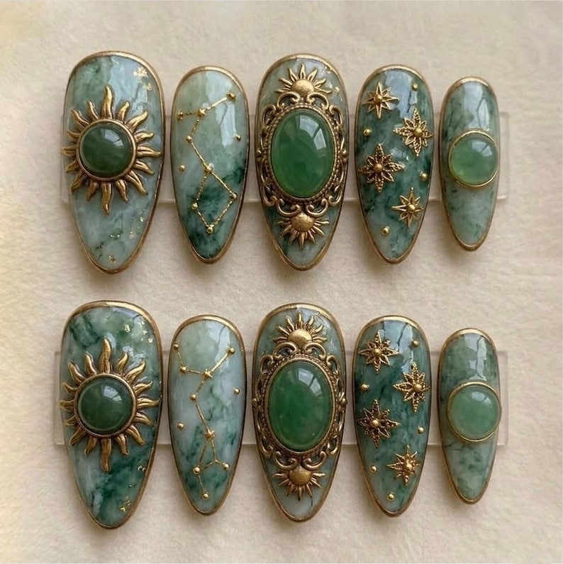Royal Enchanted Fantasy Press On Nails