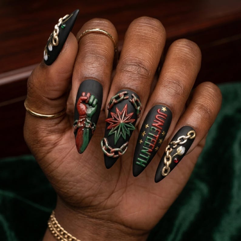 Elegant Botanical Heritage Press On Nails