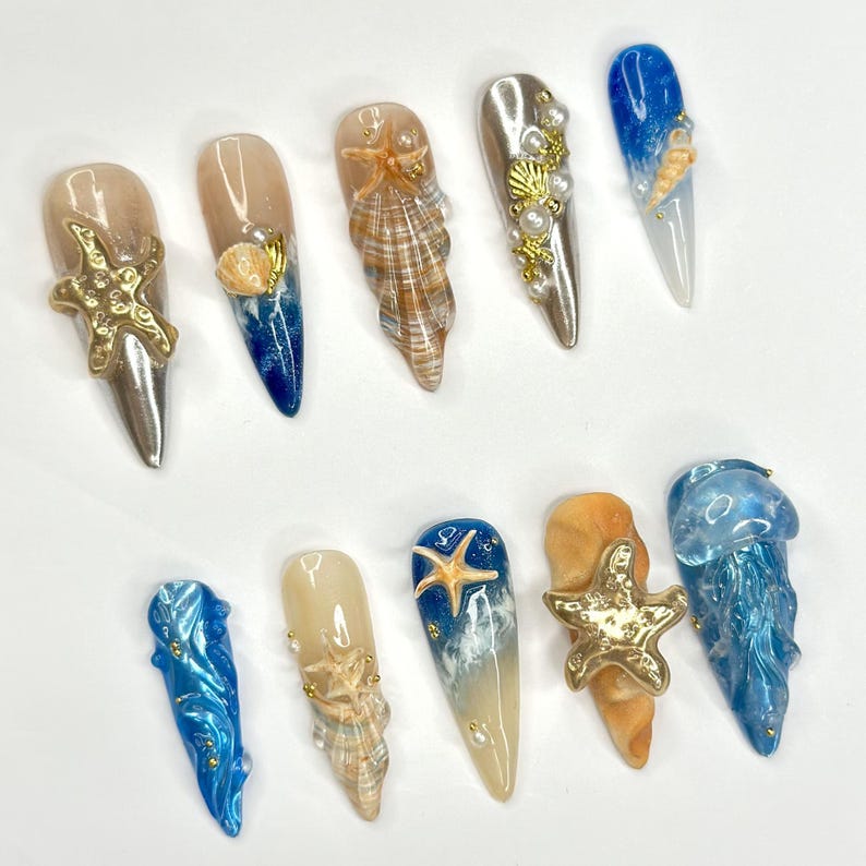 Golden Ocean Treasure Press On Nails