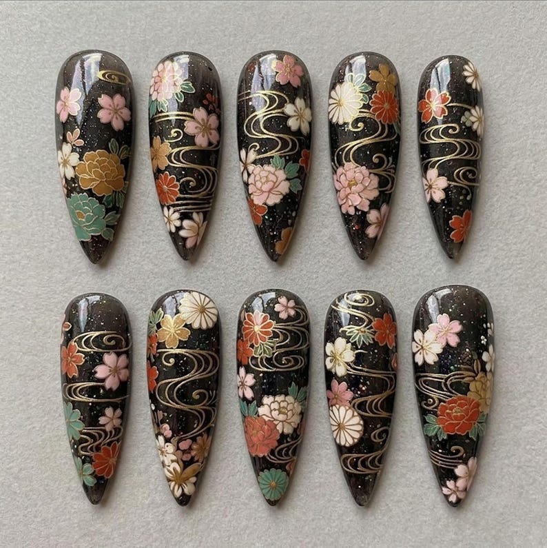 Elegant Floral Blossom Press On Nails