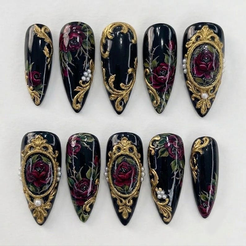 Elegant Gothic Rose Press On Nails