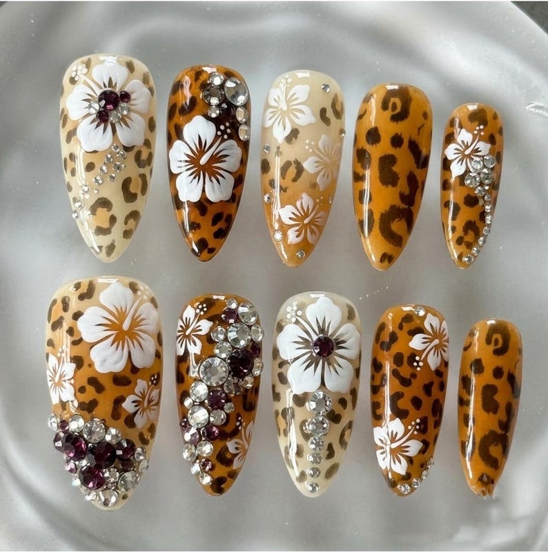 Tropical Wild Bloom Press On Nails