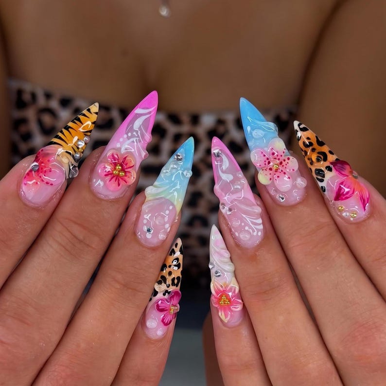 Cozy Holiday Keepsake Press On Nails