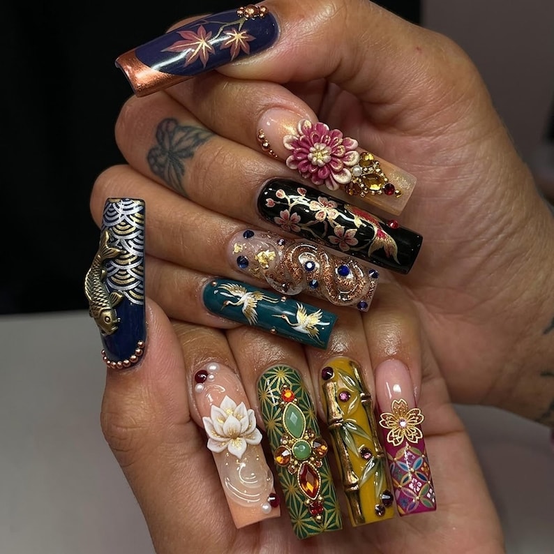 Elegant Artisan Style Press On Nails