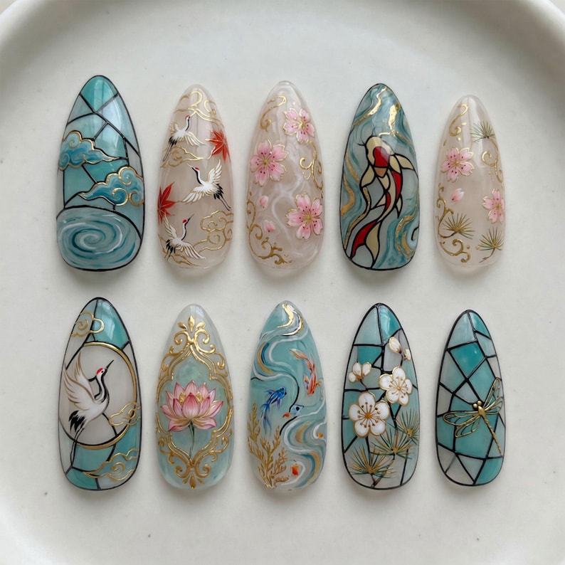 Luxurious Oriental Elegance Press On Nails