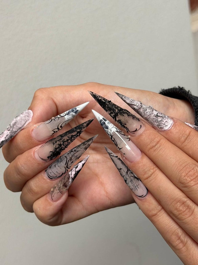 Elegant Monochrome Lace Press On Nails